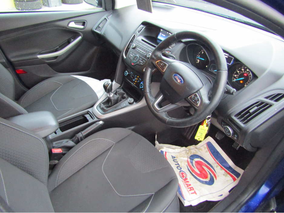 2015 Ford Focus 1.5 TDCI ZETEC 120PS 5DR