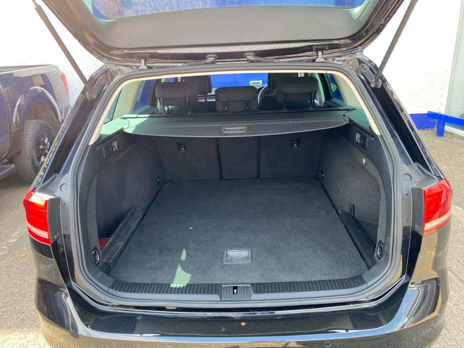 2018 Volkswagen Passat SE BUSINESS TDI BLUEMOTION TECHNOLOGY €15,950