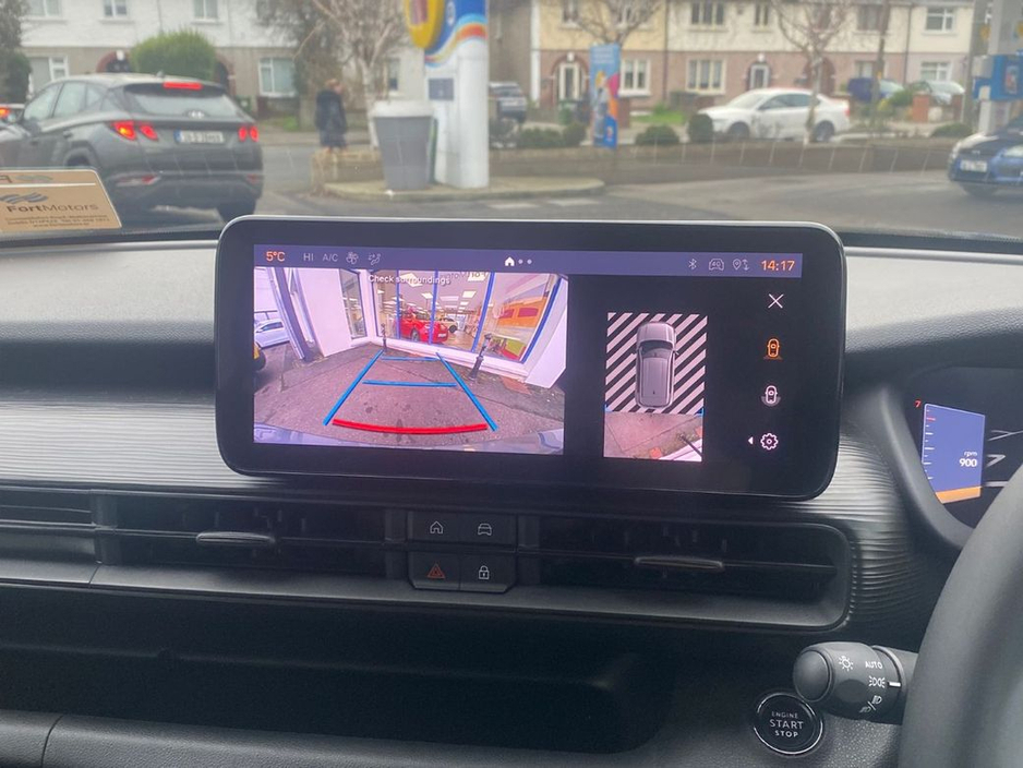 2025 Jeep Avenger 1.2 100HP Altitude €28,895