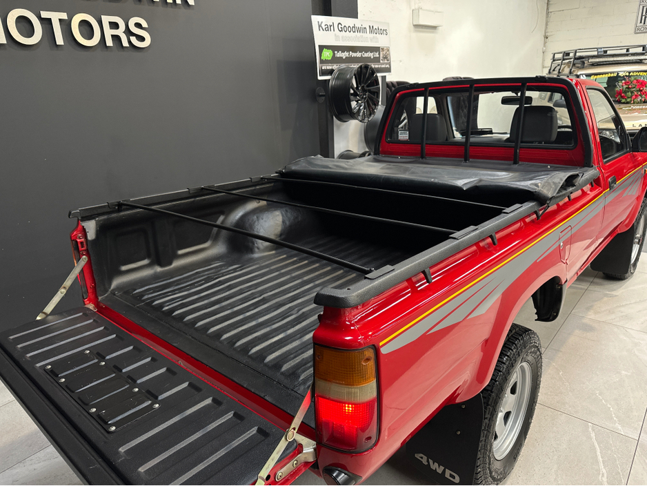 1996 Toyota Hilux 2.4D PICK UP MINT CONDITION €29,950