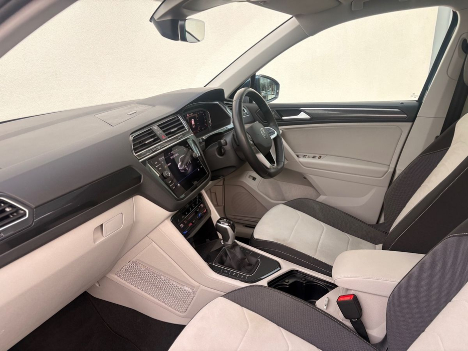 2022 Volkswagen Tiguan 2.0 TDI 150HP Elegance DSG €39,950