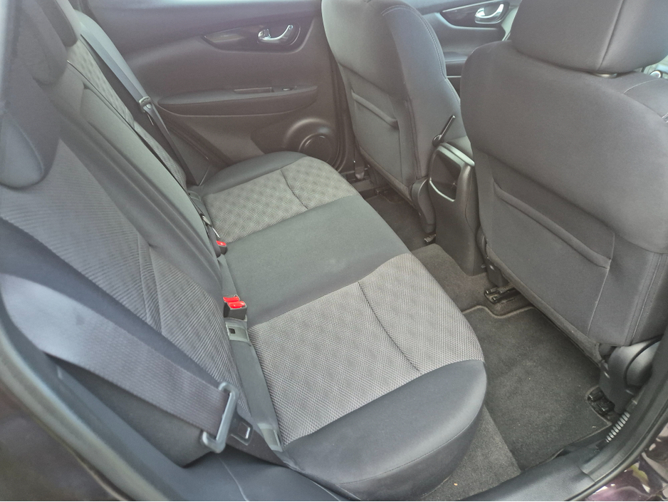 2015 Nissan Qashqai 1.2 DIG-T ACENTA SMRT VSN 115PS 5DR €9,950