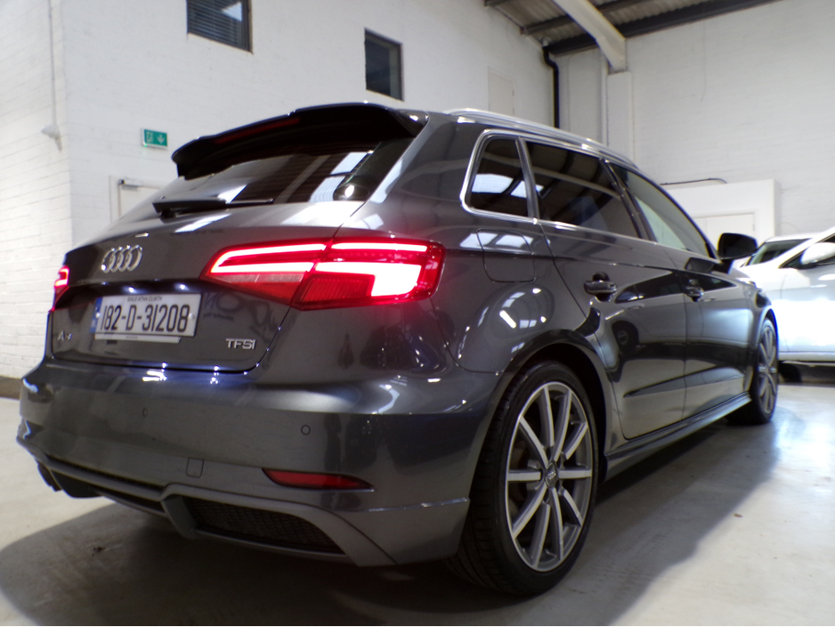 2018 Audi A3 Sportback S-LINE SPORTBACK*FACELIFT MODLE*AUTO*HEATED LEATHER ELECTRIC S-LINE SEATS*PARKING SENSORS WITH COLOUR CAMERA*ADAPTIVE CRUISE CONTROL*PADDLE SHIFT*FULL SAFETY PACK* €21,900