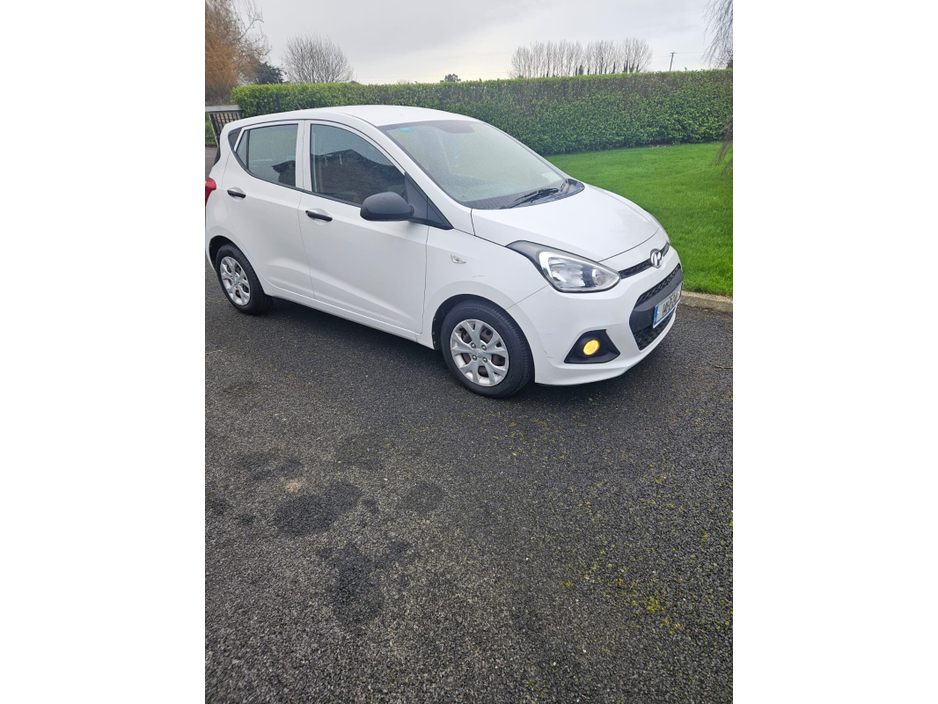 2014 Hyundai i10 10  CLASSIC 5DR - LOW MILEAGE - SERVICE HISTORY - 2 KEYS €5,950