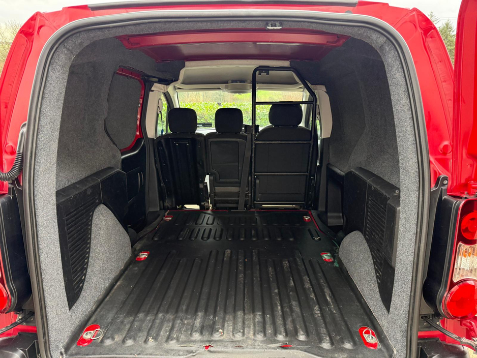 2017 Citroen Berlingo LX BLUEHDI 100 625KG SWB MY40 €8,350