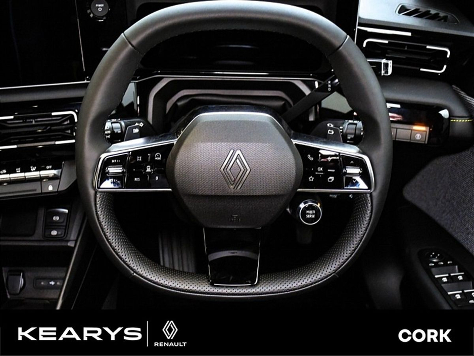 2026 Renault 4 Iconic Order Your 261 Today! €34,995