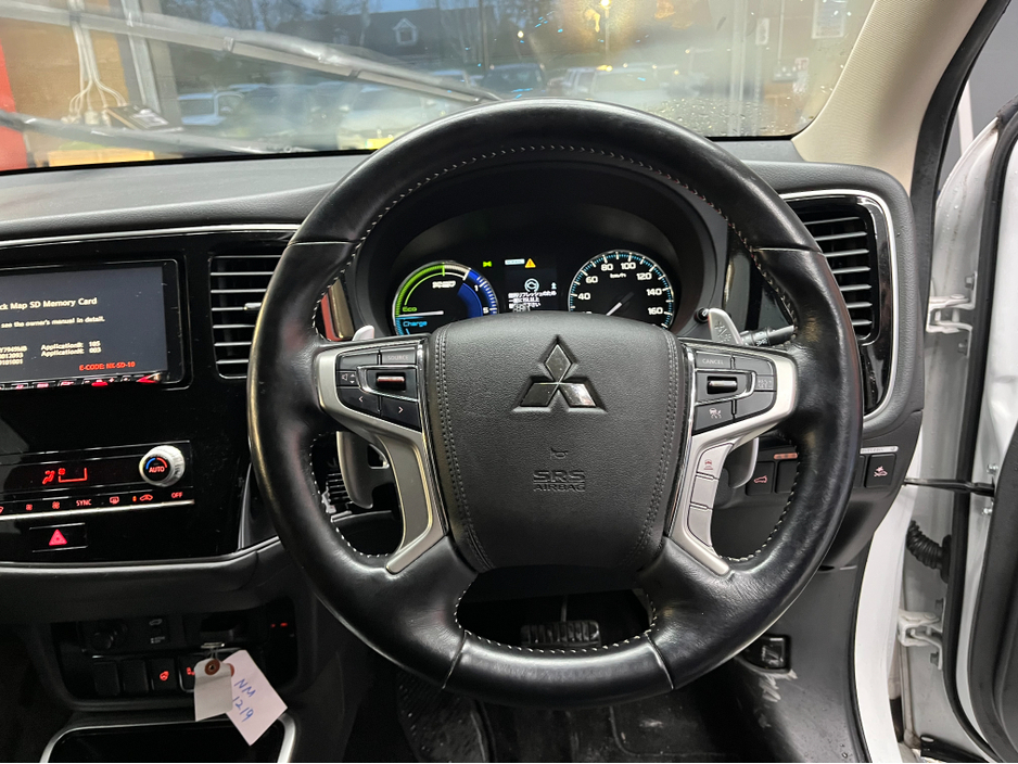 2020 Mitsubishi Outlander €23950 2020 MITSUBISHI OUTLANDER G 4WD 2.4 AUTOMATIC / CRUISE CONTROL / HEATED SEATS €23,950