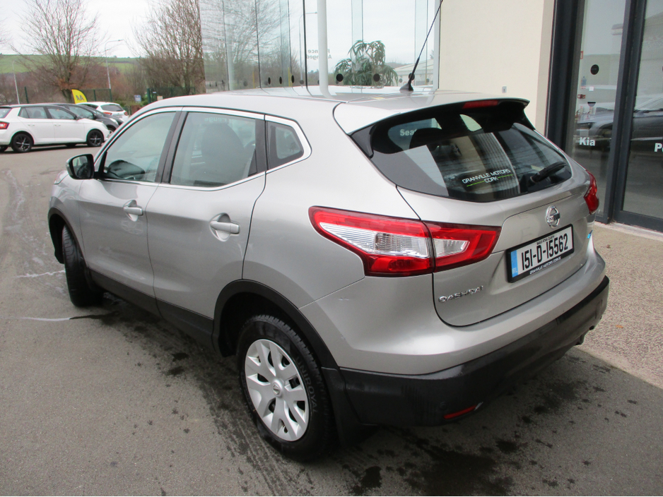 2015 Nissan Qashqai 1.5 DSL XE SAFETY PK 4 4DR €9,950