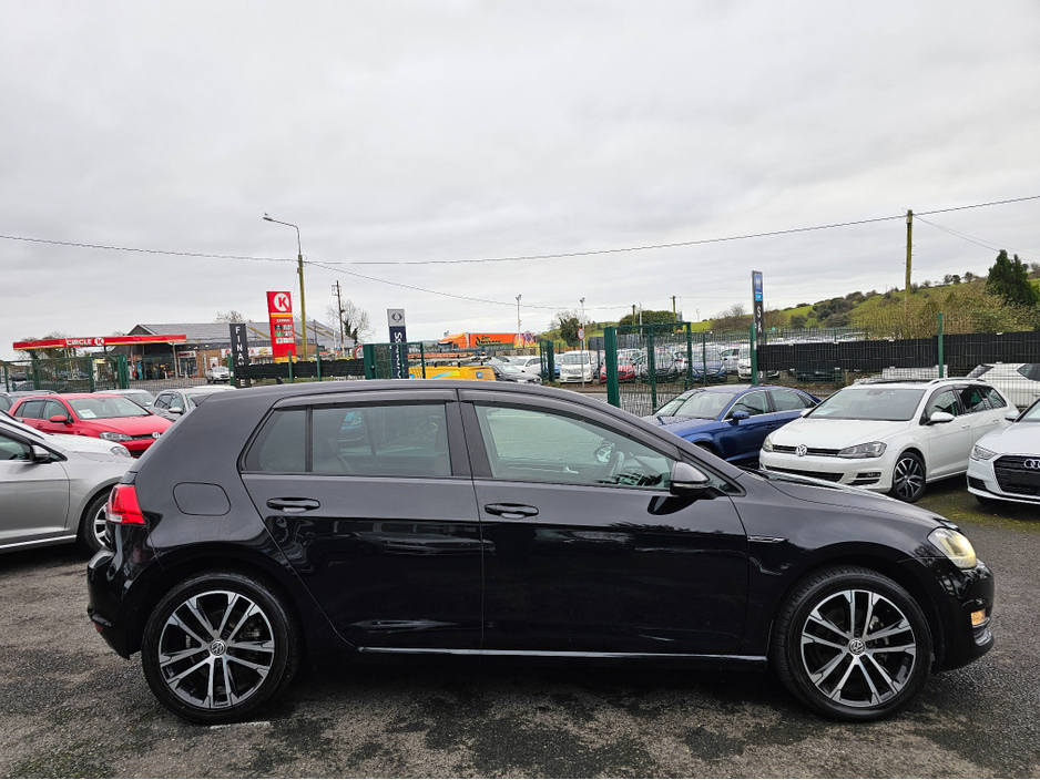 2014 Volkswagen Golf ( 142 ) 1.4 SPECIAL TAN LEATHER HI LINE EDITION REV-CAMERA HI-SPEC STUNNING CAR €13,950
