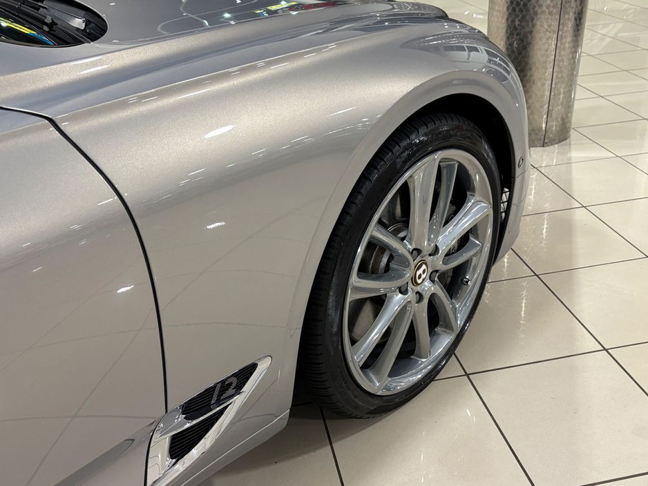 2019 Bentley Continental GT 6.0 W12 MULLINER//LOW MILES=HUGE SPEC//BENTLEY EXTENDED WARRANTY=191 D REG=FULL BENTLEY SERVICE HISTORY//TAILORED FINANCE PACKAGES AVAILABLE=TRADE €169,995