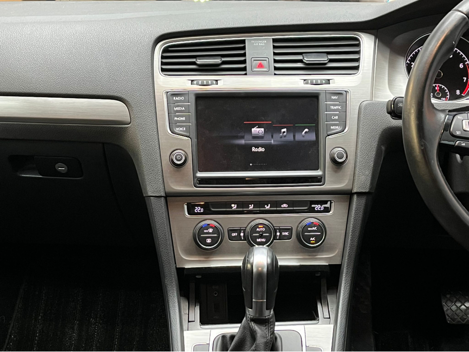 2016 Volkswagen Golf €15950 VW Golf Automatic 1.2  - 68k kms - Reverse Camera €15,950