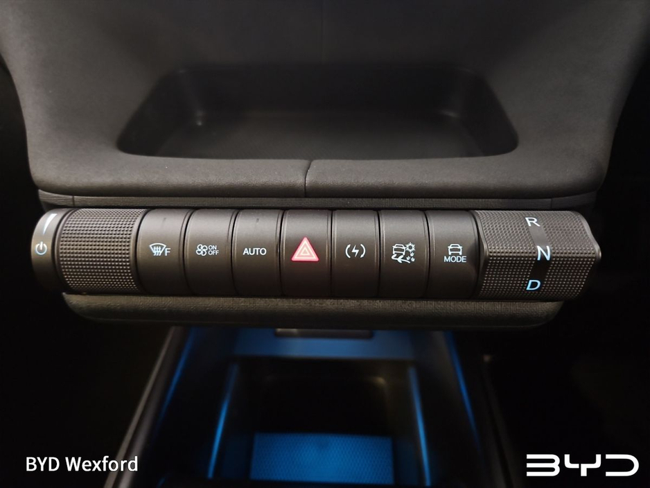 2026 BYD Dolphin Design 60.4kWh €34,706