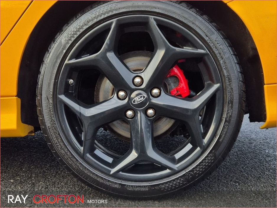 2018 Ford Focus 2.0 TDCi 185PS ST2 €22,950