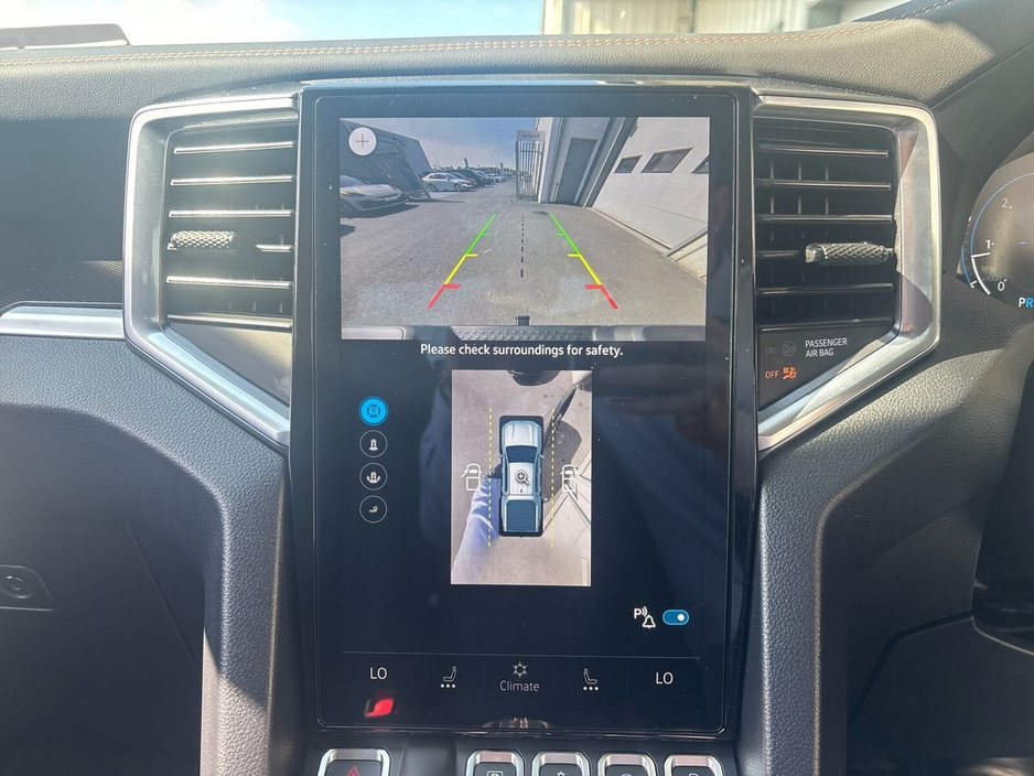 2025 Volkswagen Amarok  €60,810