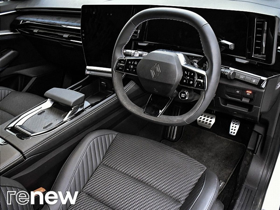 2025 Renault Austral techno full hybrid E-Tech 200 Auto €40,890