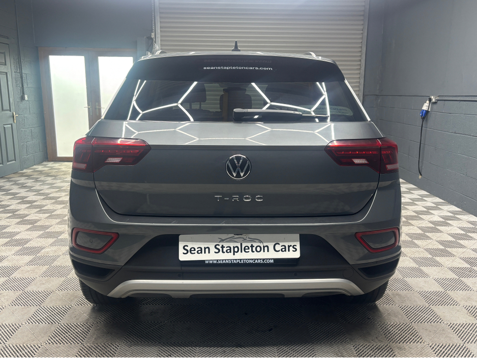 2022 Volkswagen T-Roc LIFE 1.0 TSI MANUAL 6SPEED FWD 1 €24,960