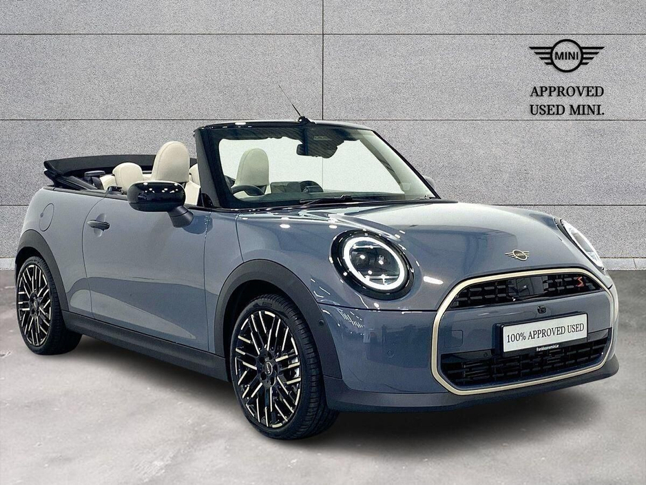 2025 MINI Convertible Cooper S €49,950