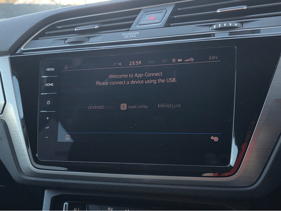 2018 Volkswagen Touran ( 182 )1.4 TSI AUTO 7 SEATER CARPLAY ANDROID AUTO LARGE TOUCH SCREEN - SPECIALISING IN IMPORTS OF GERMAN AUTOMATIC HI SPEC €17,950