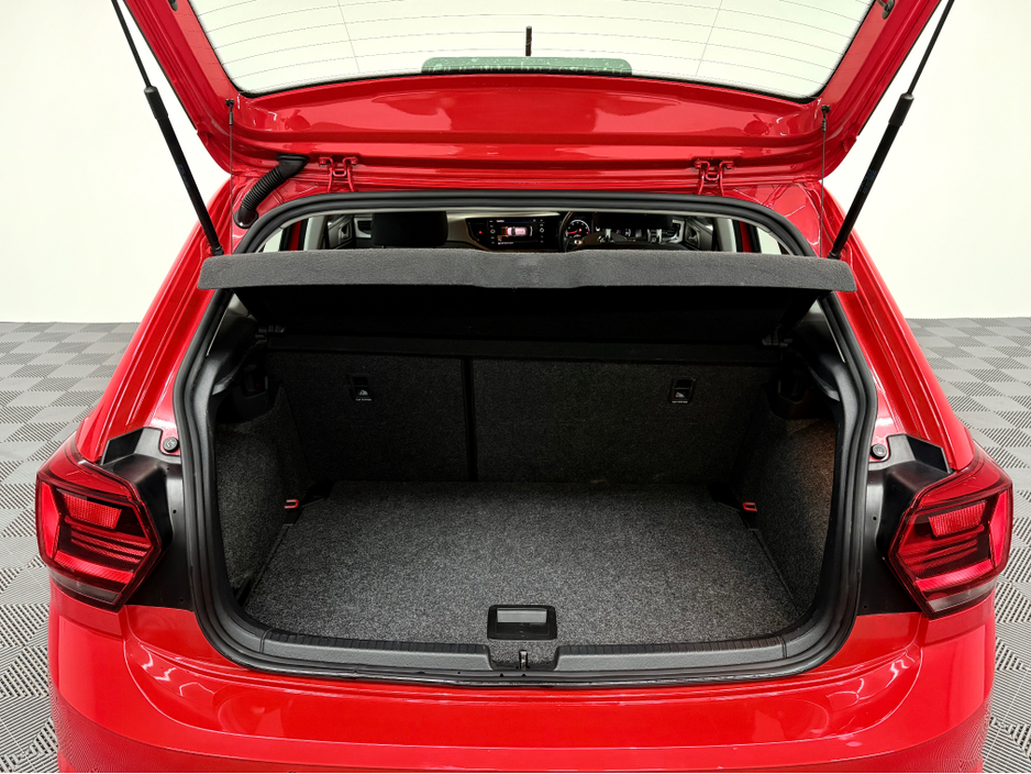 2018 Volkswagen Polo SE €13,950