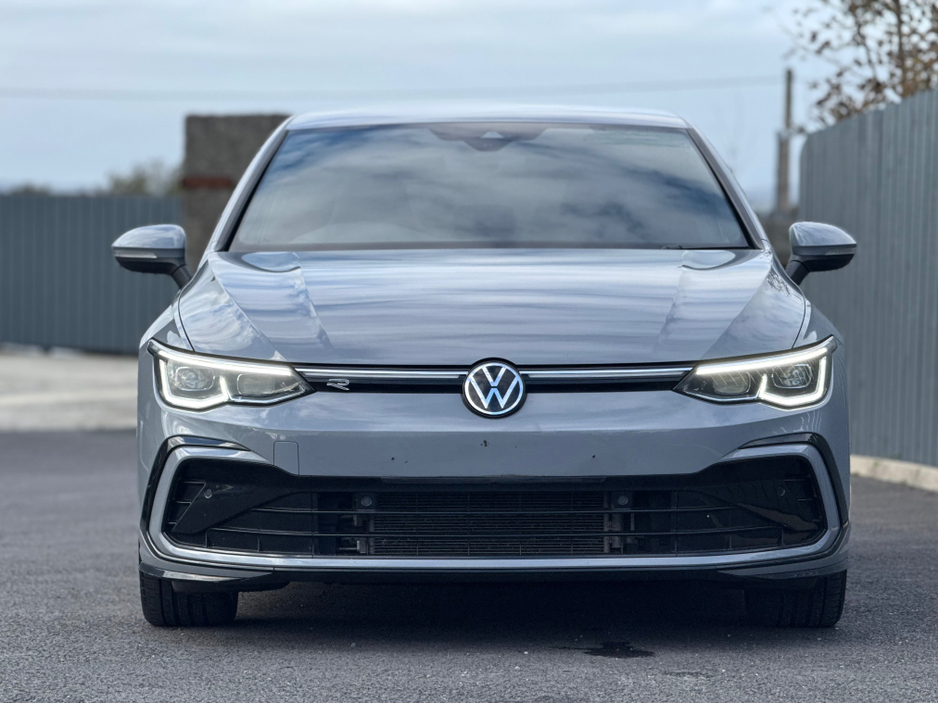 2022 Volkswagen Golf 2022 Volkswagen Golf R-LINE TSI €27,995