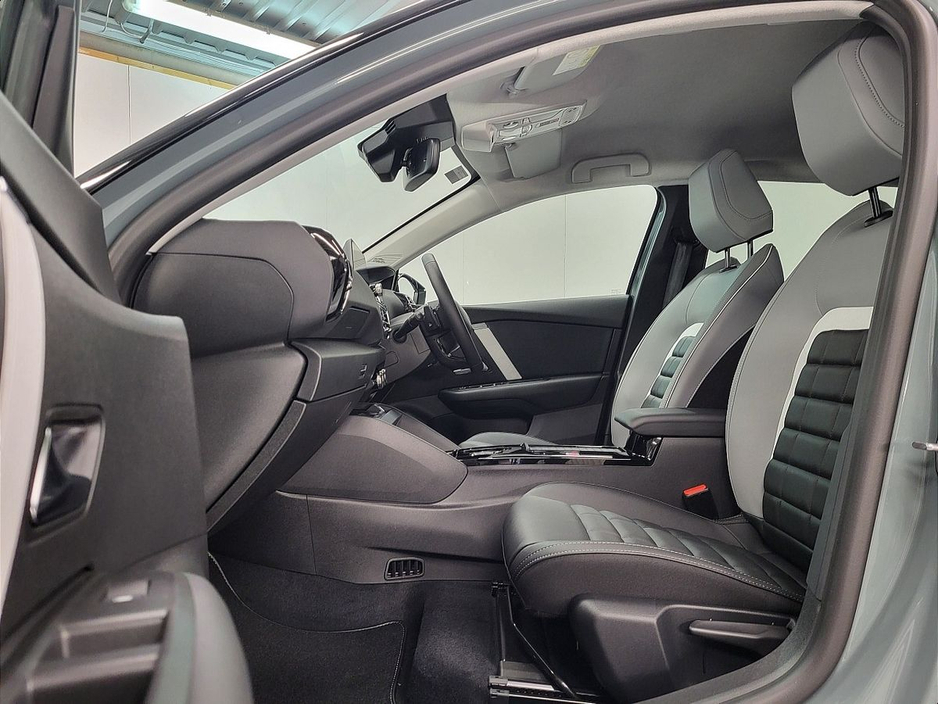 2025 Citroen C4 MAX Hybrid From €103 Per Week €35,925