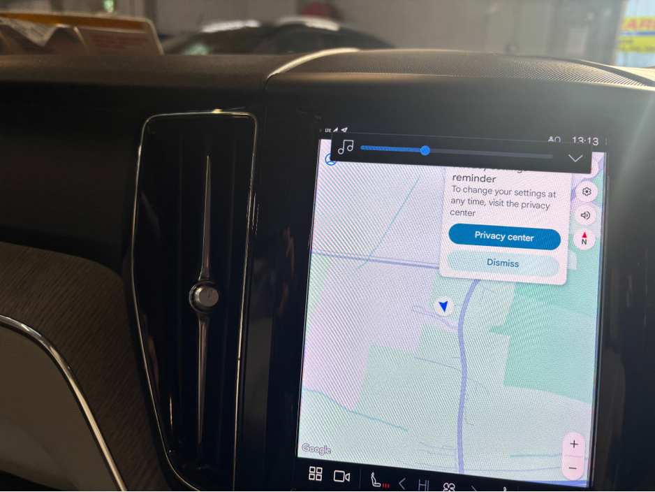 2023 Volvo XC60 T6 PHEV PLUS DARK AWD 5DR AUTO €39,750