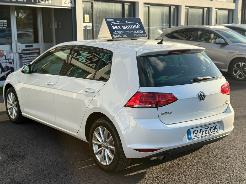 2015 Volkswagen Golf  €14,990