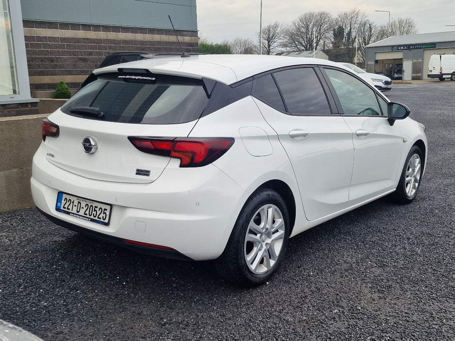 2022 Opel Astra van ED 1.5 122ps 5DR €9,950