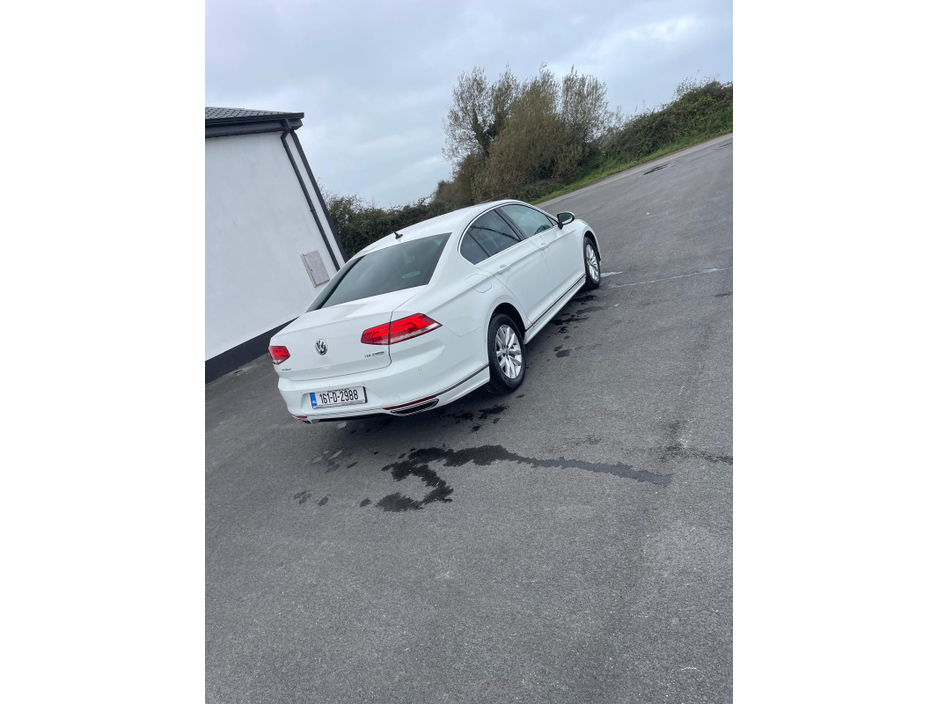 2016 Volkswagen Passat CL BE 1.6 TDI MANUAL 6SPEED FWD 120HP 4DR €13,250
