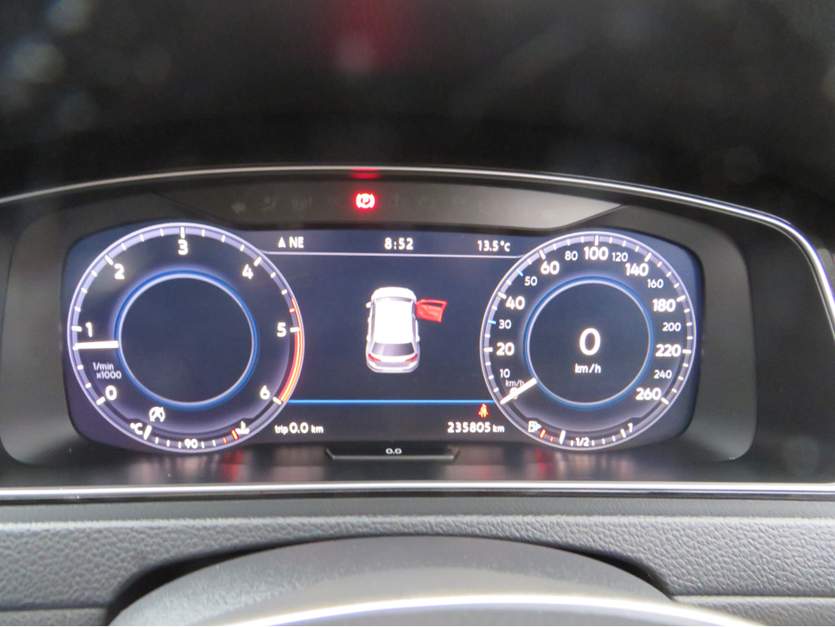 2018 Volkswagen Golf HIGHLINE 1.6 TDI  5DR BLACK DIGI DASH NCT 28 €13,999