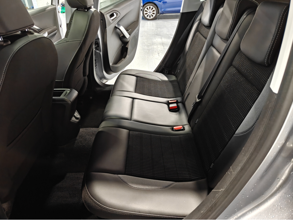 2015 Peugeot 2008 ALLURE 1.2 PURETECH AUTOMATIC €8,250