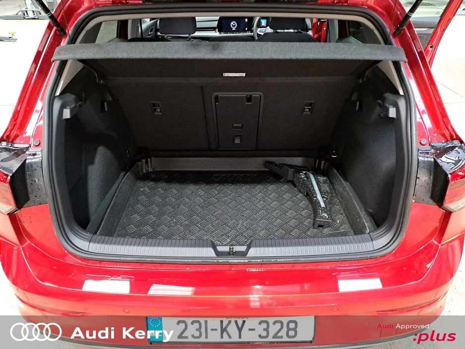 2023 Volkswagen Golf STYLE 1.5 TSI MHEV 130HP AUTOMATIC €31,900