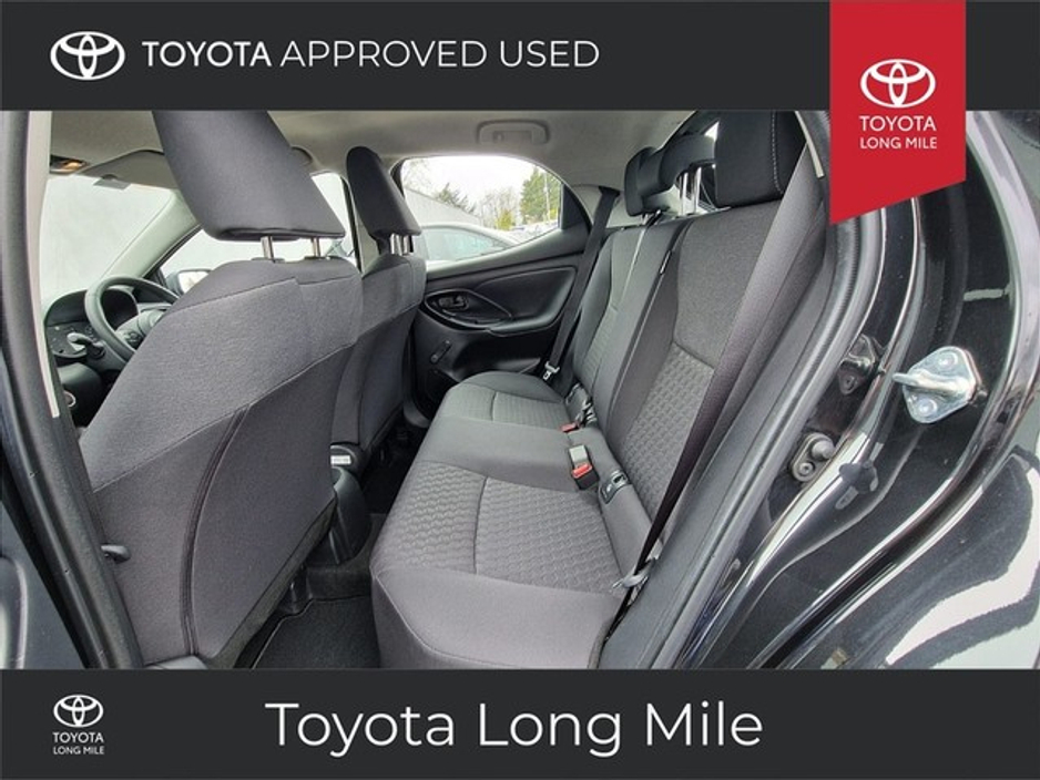 2025 Toyota Yaris 1.5 Petrol Luna 5dr €25,449