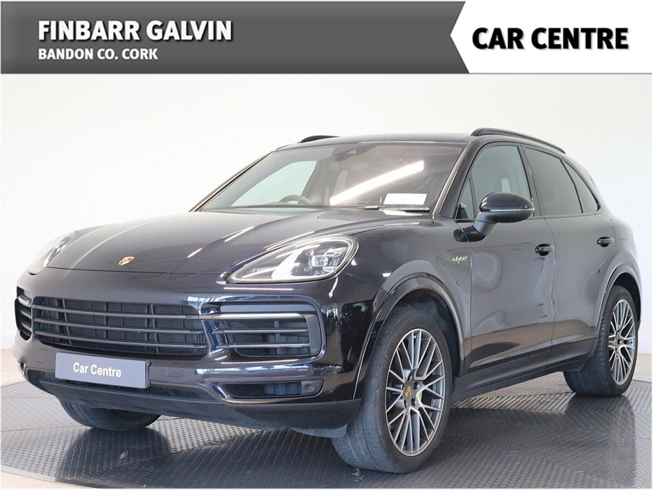 2022 Porsche Cayenne 3.0V6 E-Hybrid Platinum Edition 4WD Auto €71,950