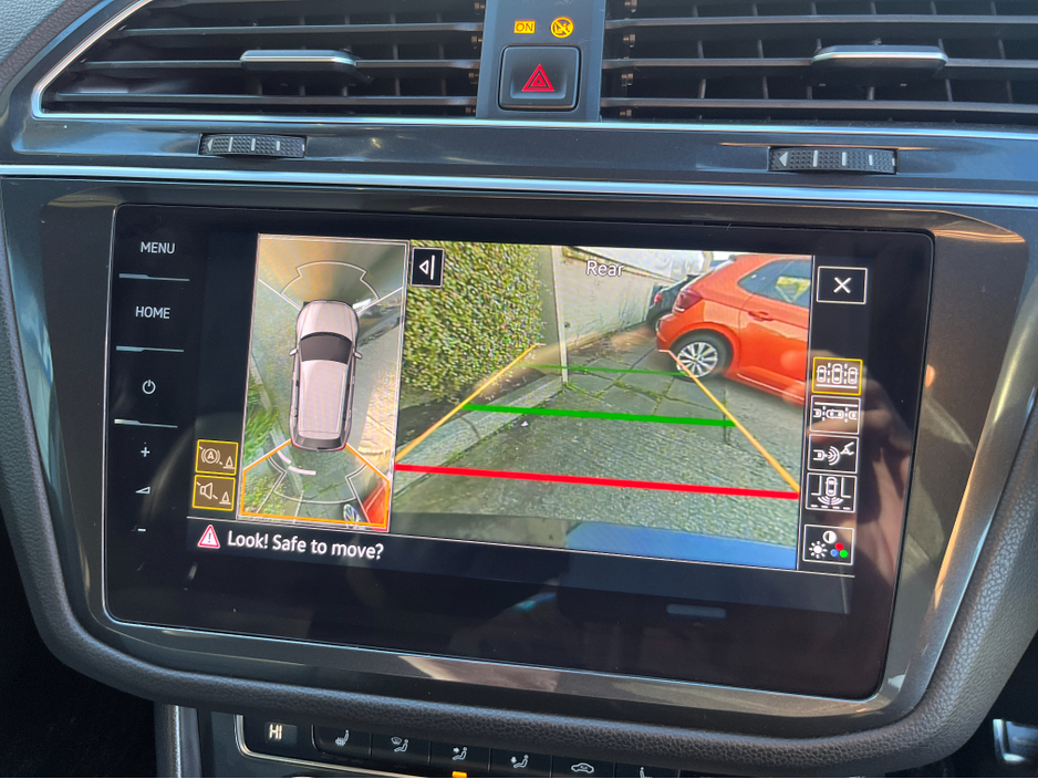 2020 Volkswagen Tiguan R-LINE 4MOTION AUTOMATIC 2.0 DIESEL //HIGH SPEC//360 PARKING CAMERAS//HEAD UP DISPLAY//HEATED FRONT AND REAR SEATS// €34,950