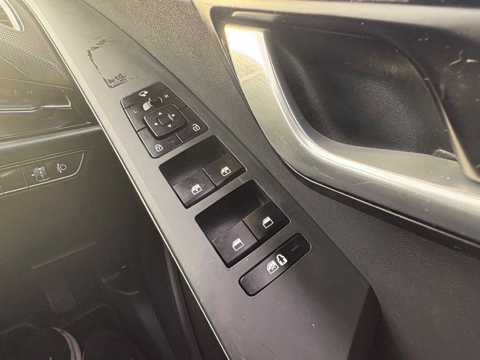 2023 Kia Niro Phev K3 5DR Auto, €33,900