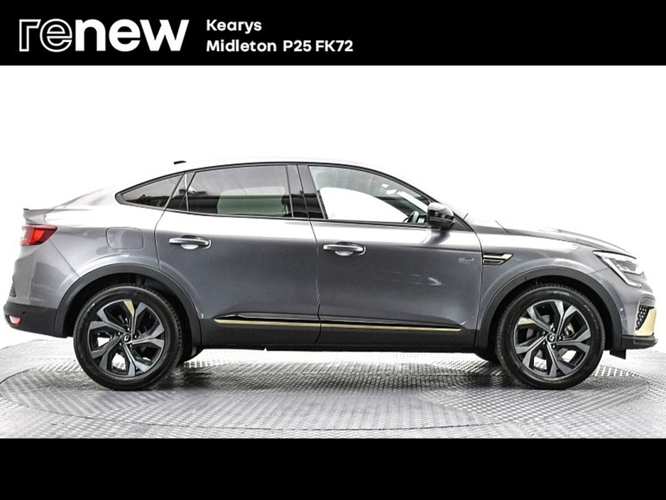 2023 Renault Arkana Engineered E-TECH Hybrid 145 Auto €28,990