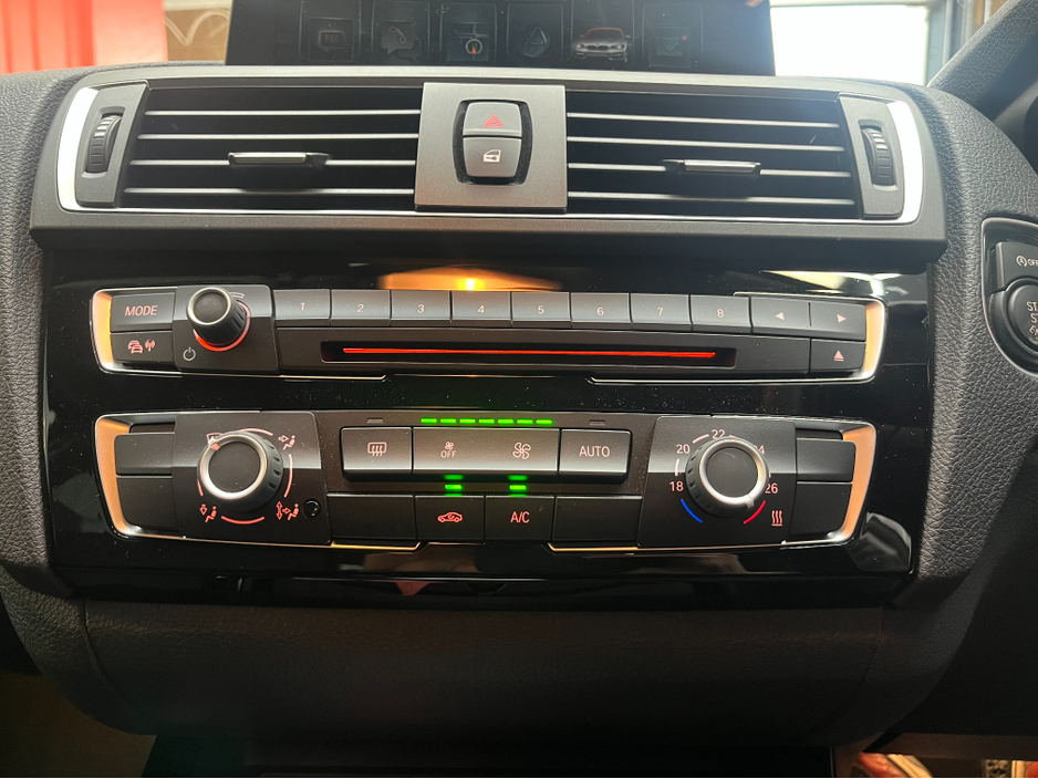 2016 BMW 1 Series €14950! 2016 BMW 118D SPORT 2.0 AUTOMATIC / CRUISE CONTROL / REVERSE CAMERA €14,950