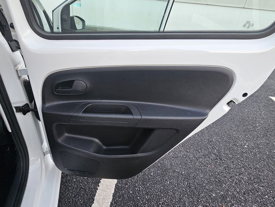 2018 Volkswagen up! 1.0 PERTOL TAKE MODEL LOW MILEAGE, NEW NCT, FINANCE, WARRANTY, 5 STAR REVIEWS €10,995