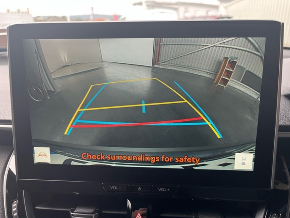 2025 Toyota Corolla Cross HYBRID SOL *New Model* €42,950