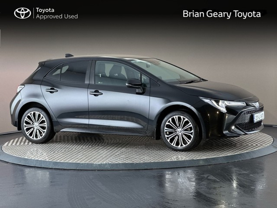 2023 Toyota Corolla SOL H/B Hybrid €28,950