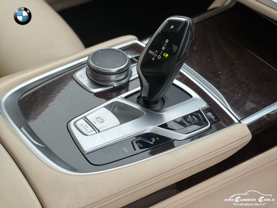 2016 BMW 7 Series EXECUTIVE LWB REAR MEDIA €24,950