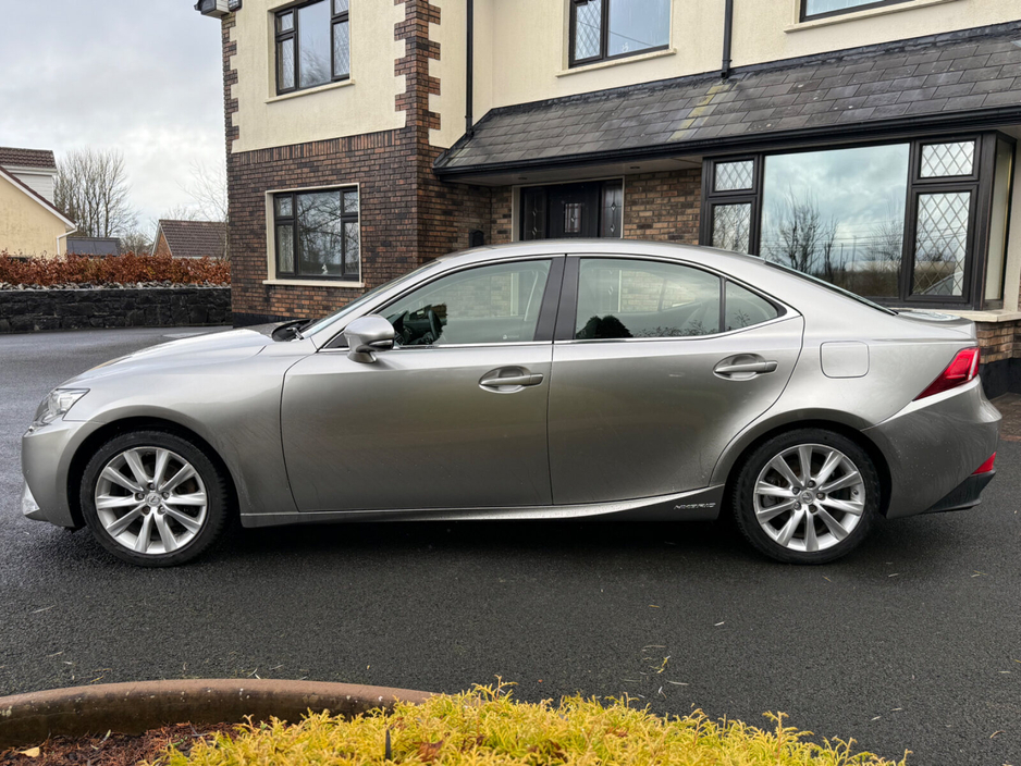 2016 Lexus IS 300 h 300h Executive