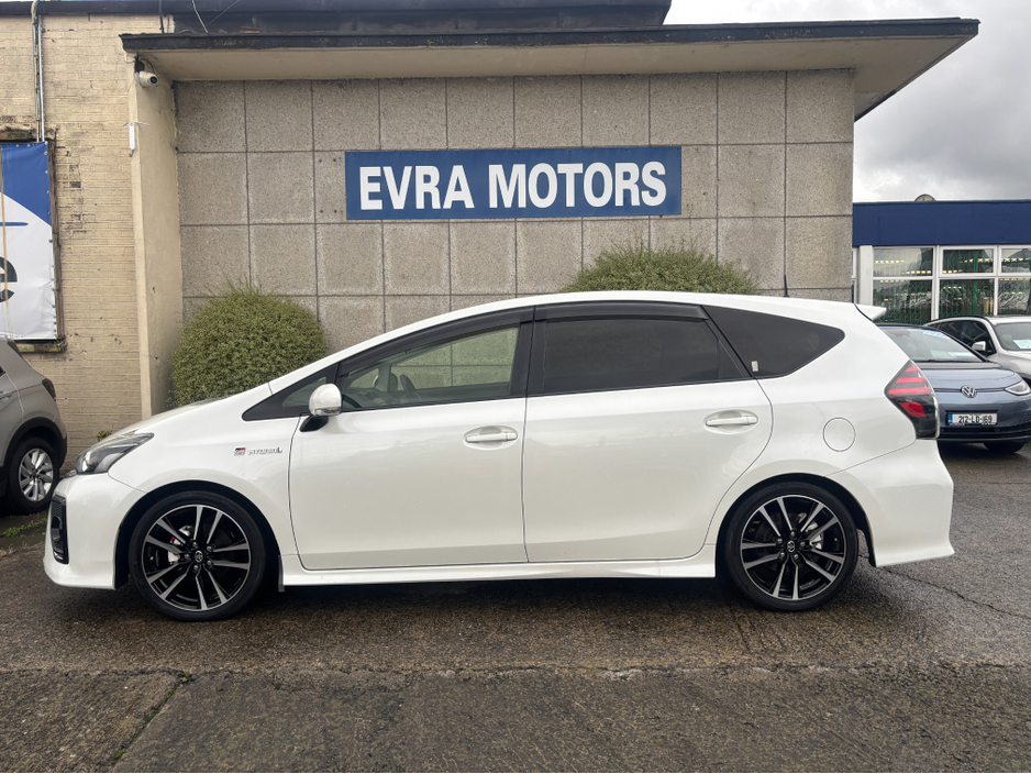 2018 Toyota Prius Alpha GR SPORT 7 SEATER AUTOMATIC HYBRID 1.8 PETROL //REVERSE CAMERA//KEYLESS ENTRY//HALF LEATHER GR SEATS// €23,950