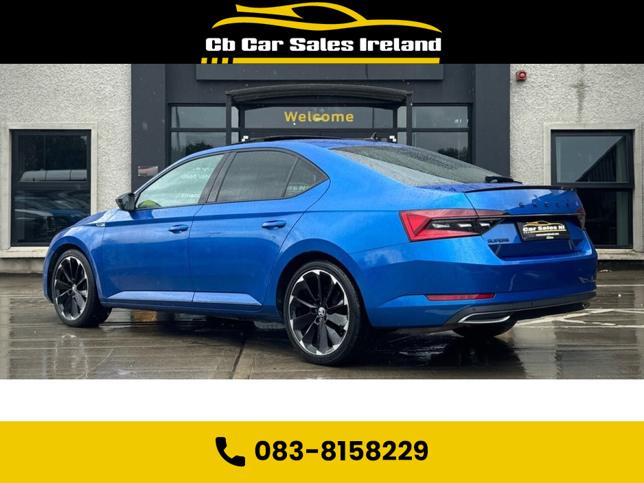 2022 Skoda Superb 2.0 TDI SportLine Plus Hatchback 5dr Diesel DSG 197 BHP MODEL! RACE BLUE METALLIC + GLASS SUNROOF €37,900