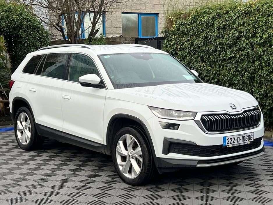 2022 Skoda Kodiaq STYLE 7-SEATER 2.0 TD AUTO // LEATHER HEATED SEATS // APPLE CARPLAY/ANDROID AUTO // BACKSEAT CLIMATE CONTROL €29,950