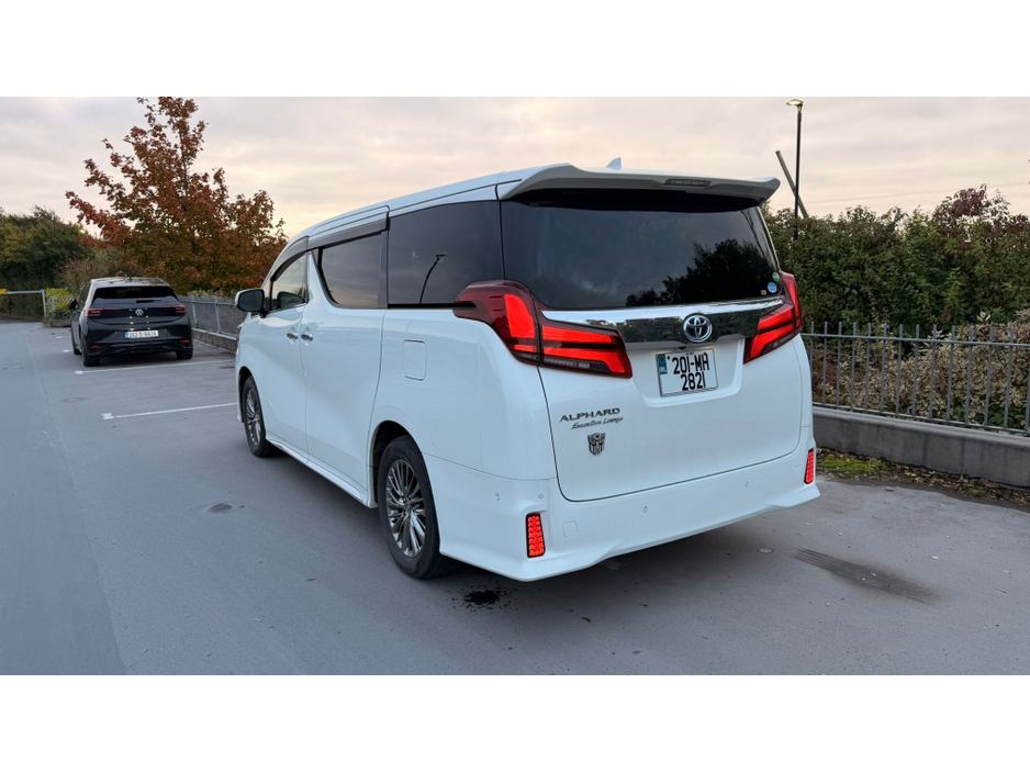 2020 Toyota Alphard 2020 / 2.5 PETROL HYBRID / AUTO €61,999