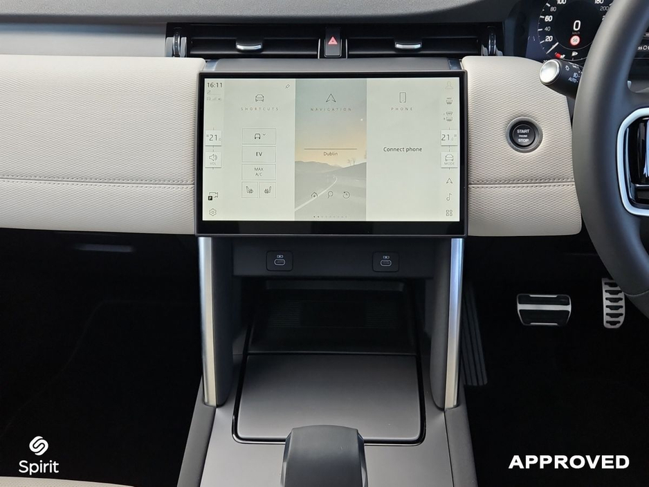 2025 Land Rover Discovery Sport 1.5 PHEV SE R Dynamic €63,950