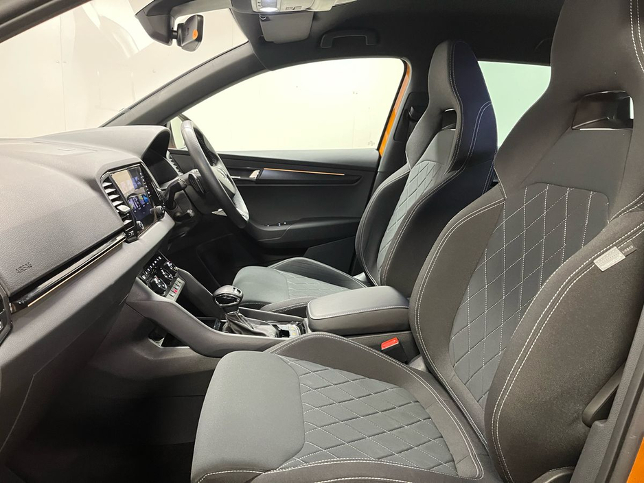 2023 Skoda Karoq Sportline DSG 2.0TDI 115BHP - Reversing Camera - Climate Control - Heated Seats - Cruise Control - Apple CarPlay/Android Auto