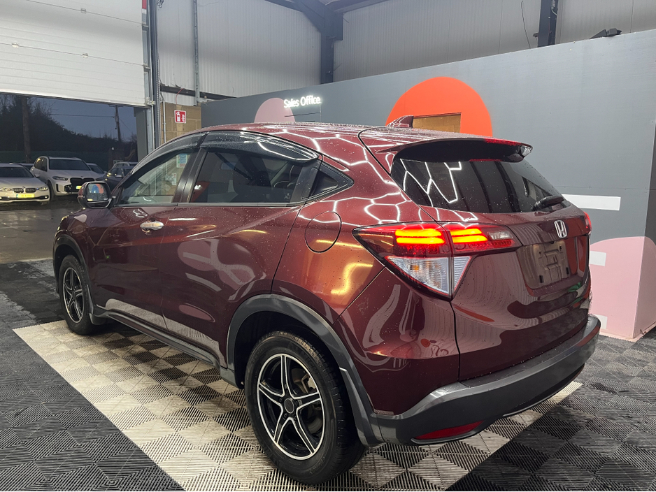 2015 Honda Vezel €15950! 2015 HONDA VEZEL HYBRID X 1.5 AUTOMATIC / REVERSE CAMERA / CRUISE CONTROL €15,950